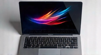 Einblicke in die Technik des MacBook Neo (2/10)